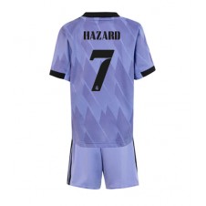 Real Madrid Eden Hazard #7 Bortaställ Barn 2022-23 Korta ärmar (+ Korta byxor)